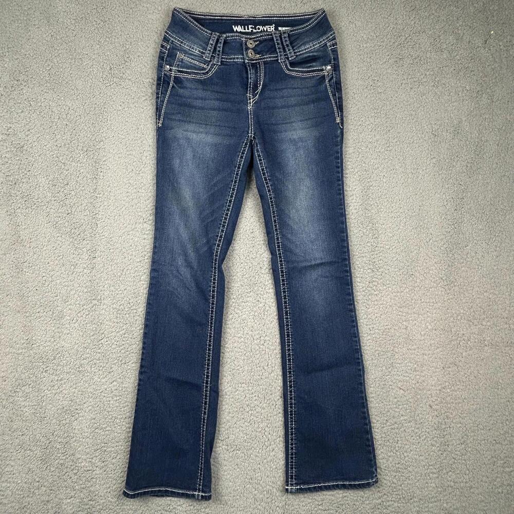 Wallflower Womens The Luscious Curvy Bootcut Jeans 1 Regular Blue Denim Classic - Picture 2 of 13